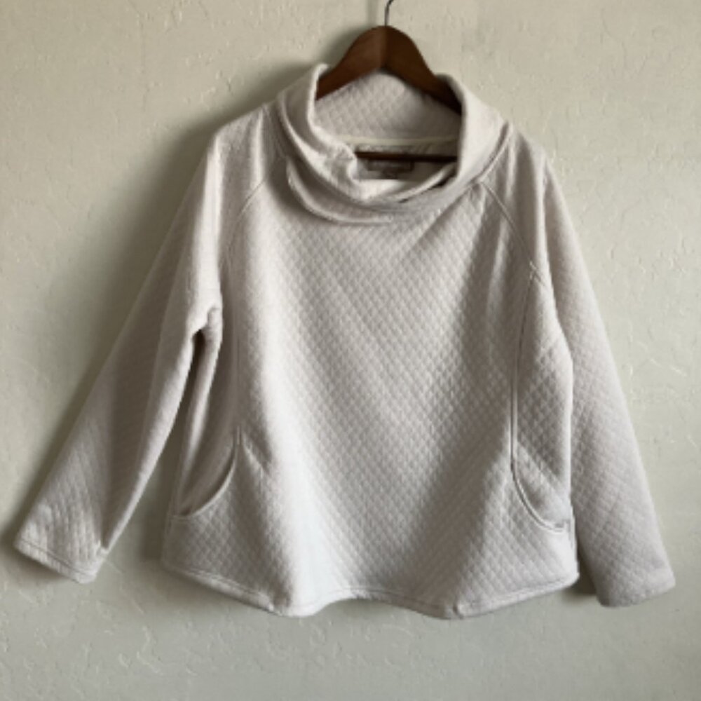 Victory Outfitters Top Womens XXL Quilted Pullover Funnel Neck Quilted Shirt